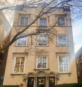 140 Custer Ave APT 2, Evanston, IL, 60202