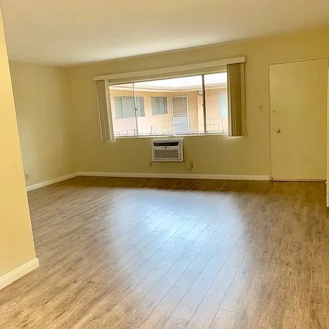 4415 Ocean View Blvd #19 — Photo 8