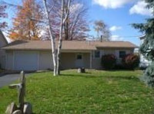 7683 E Royal Rd, Canadian Lakes, MI 49346