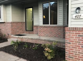 407 N Hickory St, Dewitt, MI 48820