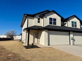737 Parie Rose Way, Edmond, OK 73003