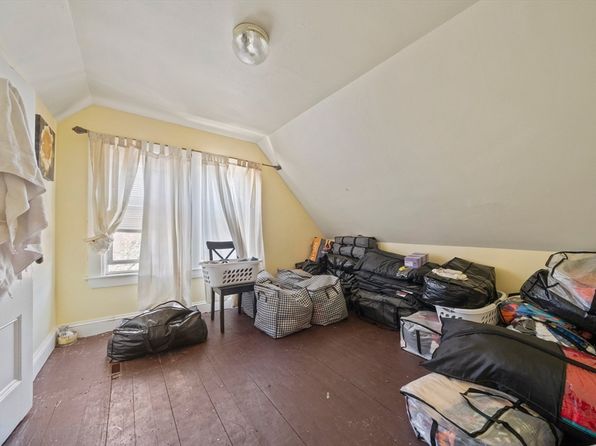 boston-massachusetts-59110492 picture