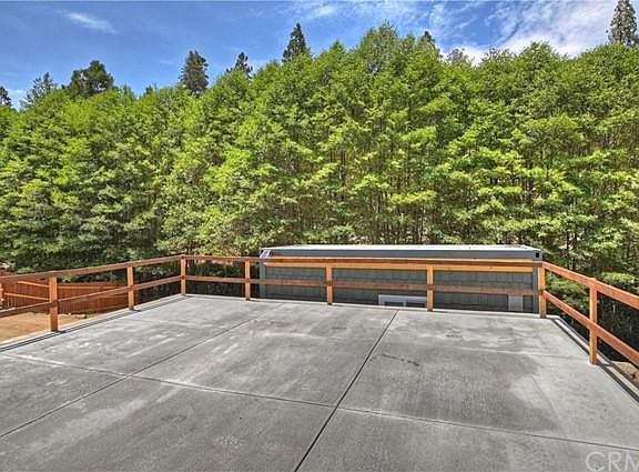 3rd image of 240 Alder Ln