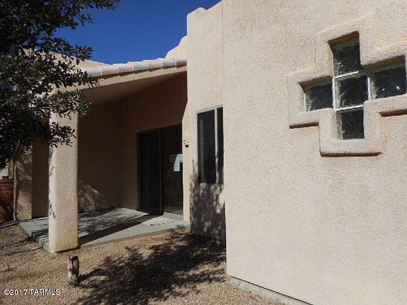 3rd image of 561 W Deerview Ct