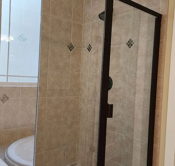3819 Cameron Dr NE — Photo 33