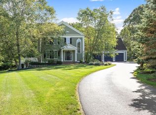 8 Brandon Woods Cir, Hingham, MA 02043