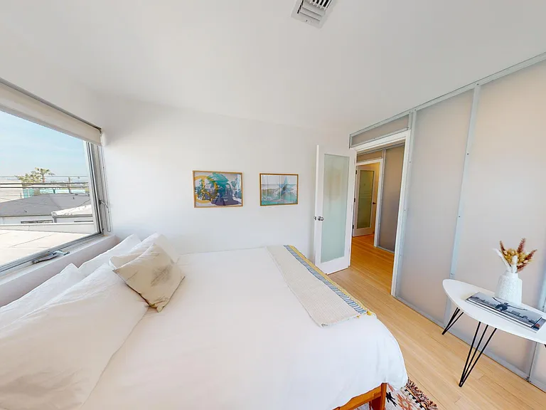 1410 Pacific Ave — Photo 40