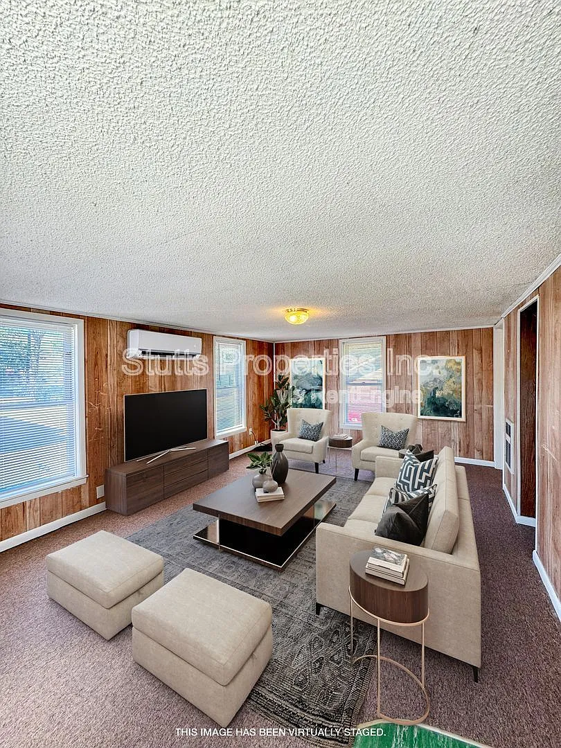2 bed, 1.0 bath, $695 — Photo 1