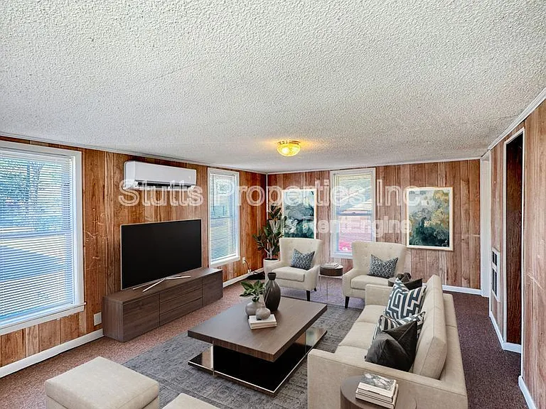 316 S Chestnut St #B — Photo 1
