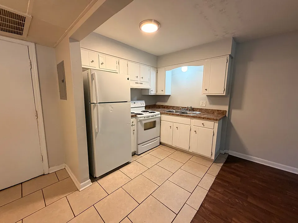 Parkside Apartments