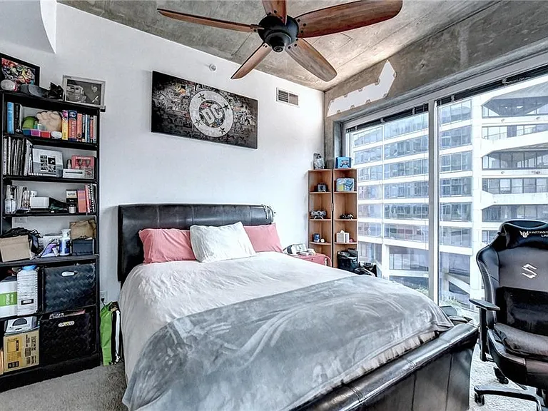 400 W Peachtree St NW #711 — Photo 16