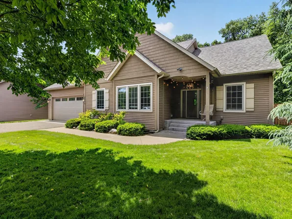 24773 Cove Trl, Nisswa, MN 56468