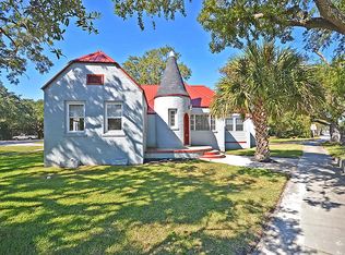 7 Wesley Dr, Charleston, SC 29407