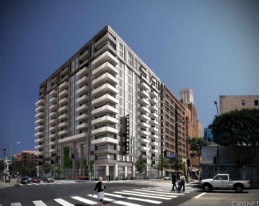 1st image of 955 S Broadway