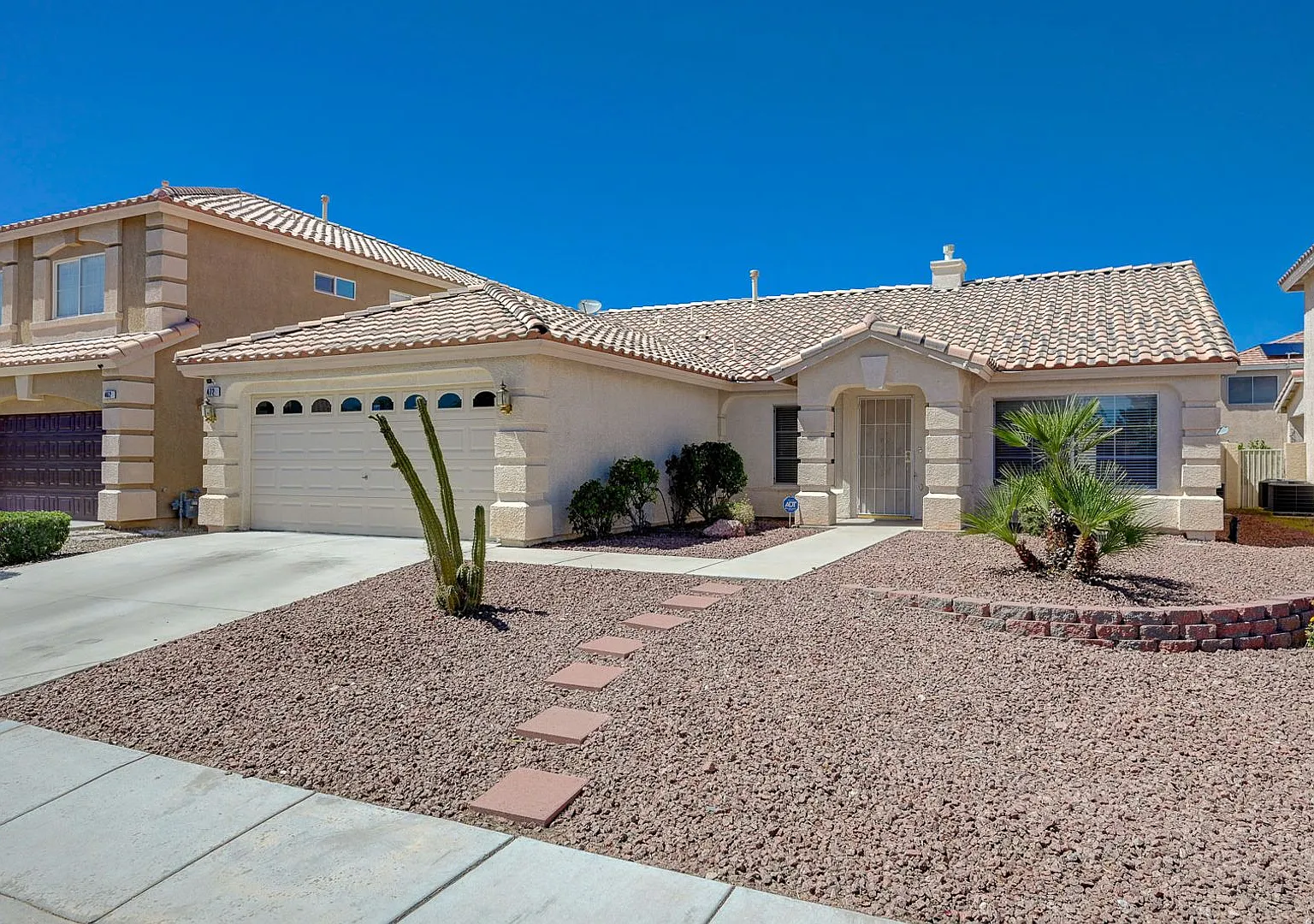 POOL House in Silverado Ranch! — Photo 1