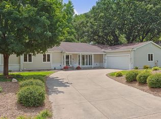 5717 Kemrich Dr, Edina, MN 55439