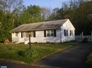 24 Atlantic St, Ewing, NJ 08638