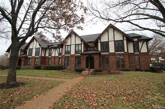 1st image of 917 Claytonbrook Dr APT 2