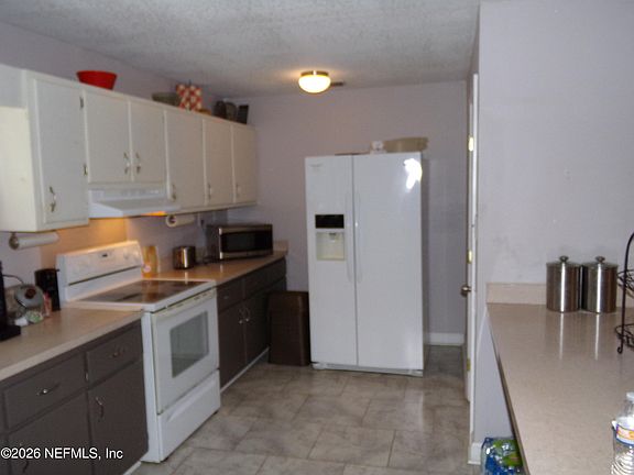 4th image of 1122 BREWSTERS Cove