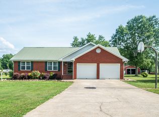 823 George Wallace Dr W, Rainsville, AL 35986