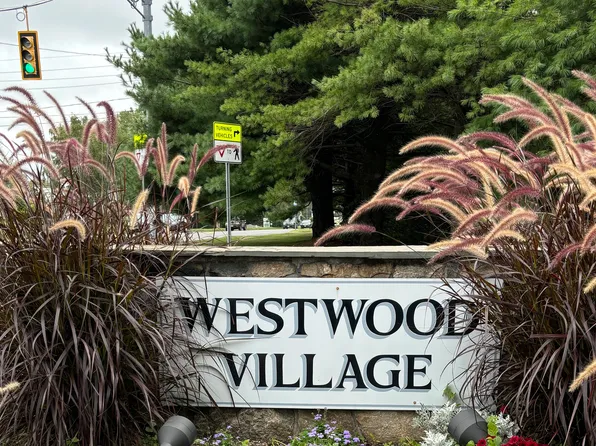 55 Mill Plain Road #6-5, Danbury, CT 06811