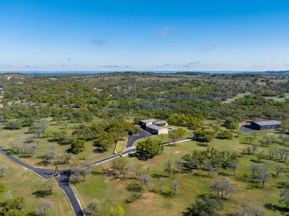 3101 Ranch Road 962 E, Round Mountain, TX 78663