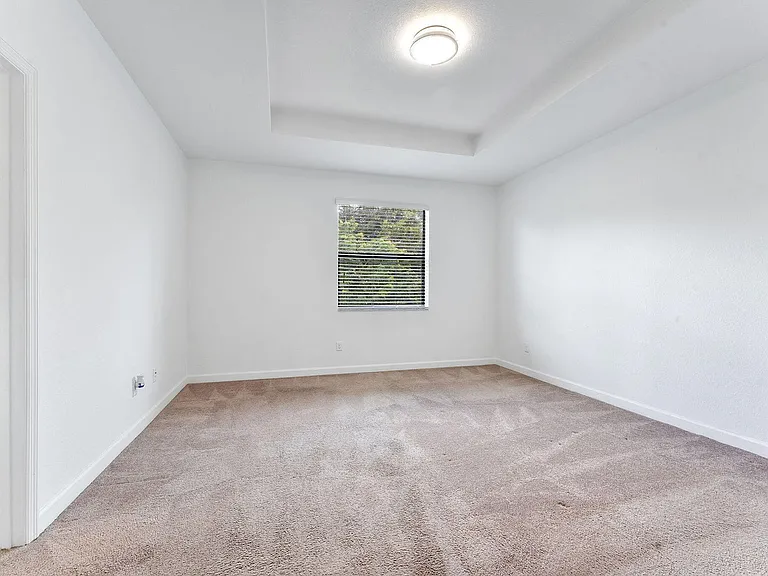 12756 Anthorne Ln S — Photo 18