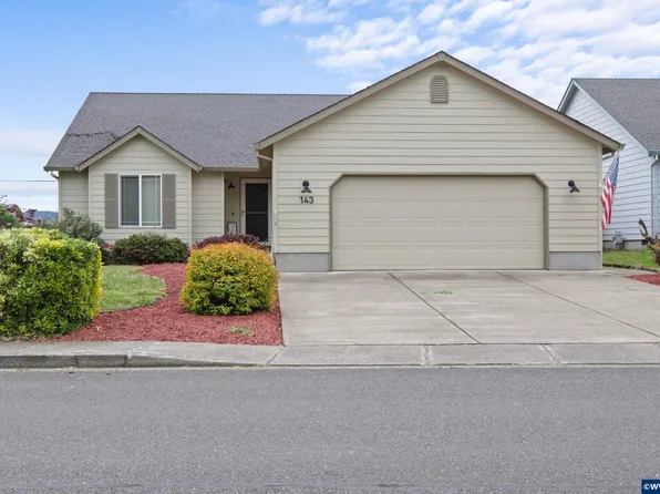 143 NW Elderberry Ln, Dallas, OR 97338