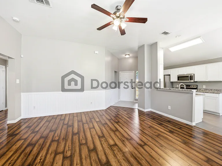 4909 Mountain Ridge Ln — Photo 11