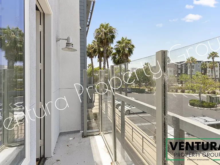 1901 S Victoria Ave #204 — Photo 21