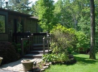 30 Cheemaun Trl, Ridge, NY 11961