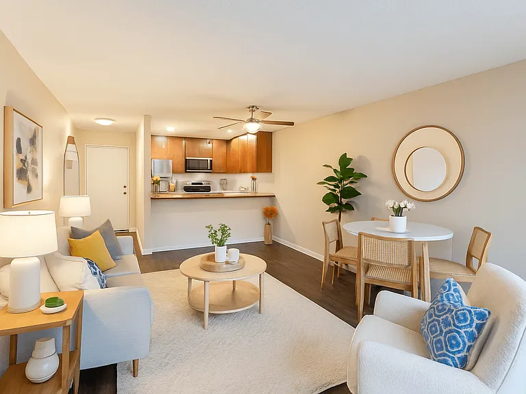 Laguna Ellis Apartments — Photo 1
