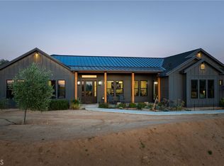 8064 Gopher Gulch Dr, Riverside, CA 92506