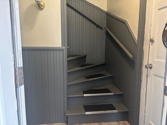 3rd image of 87 Smith St