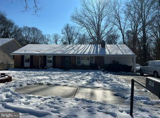 1014 Ficklen Rd, Fredericksburg, VA 22405