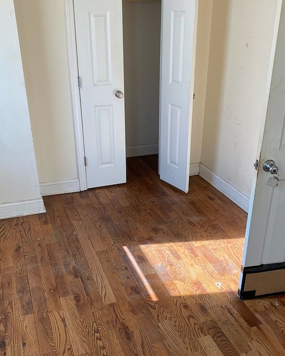 2nd image of 266 Myrtle Ave