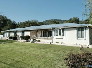 1866 Old Big Cove Rd, Owens Cross Roads, AL 35763