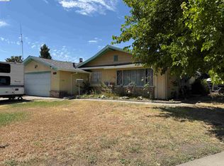 290 Plum St, Vacaville, CA 95688