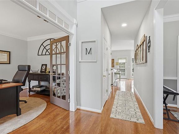 5th image of 9655 Old Riverside Ln