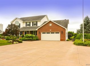 9171 Lapp Rd, Clarence Center, NY 14032