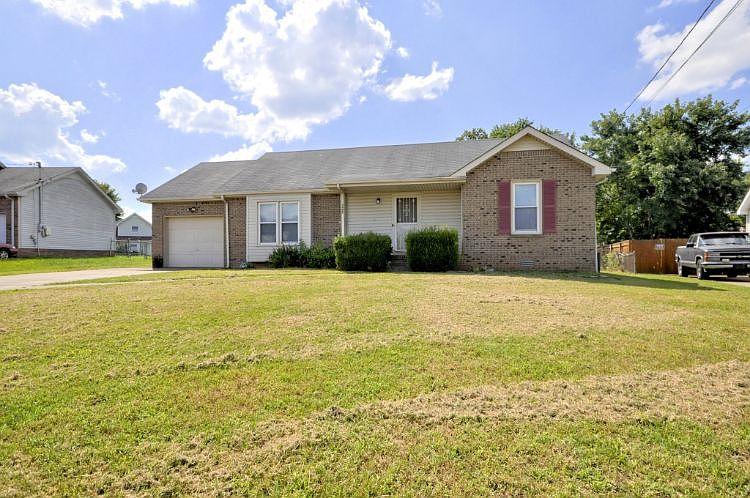 1st image of 228 Windmeade Cir
