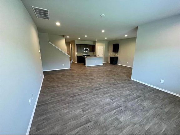 5th image of 12548 Bending Brook Dr