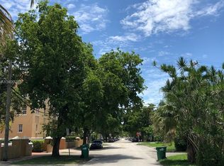 319 Menores Ave, Miami, FL 33134