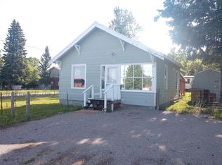 319 Prospect Ave, Lewistown, MT 59457