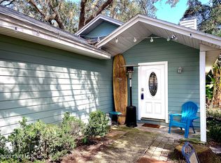 831 Jasmine St, Atlantic Beach, FL 32233