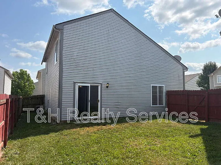 6682 Dunsdin Dr — Photo 23