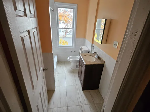 40 Atlantic Ave Floor 2, Providence, RI 02907