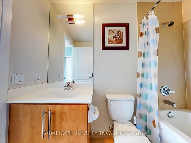 330 Burnhamthorpe Rd W #2907 — Photo 16