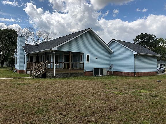 2nd image of 3282 Lake Prince Dr