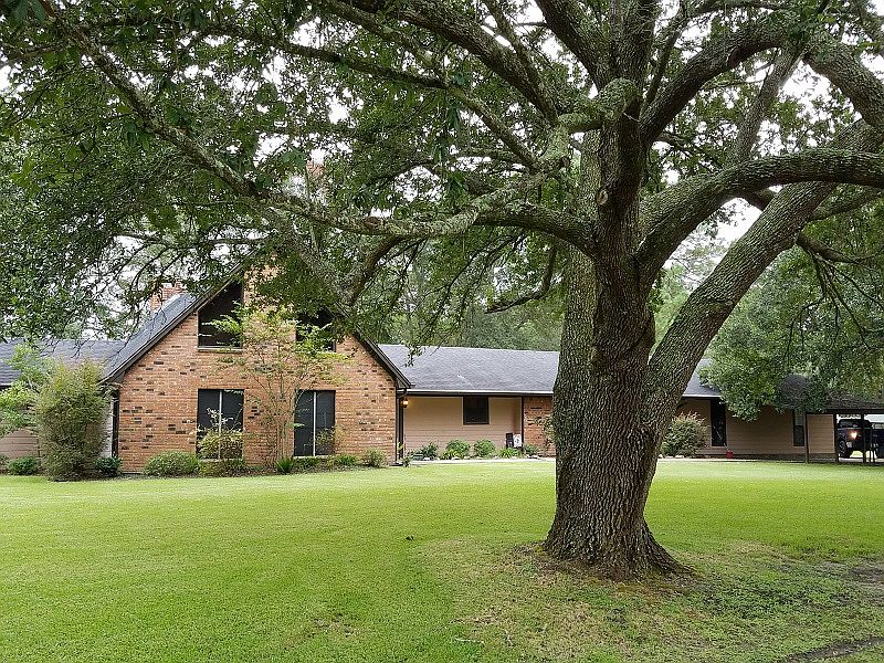 1st image of 1823 Lawton Dr